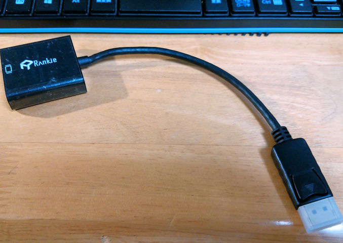 DisplayPort-DVI変換アダプタ